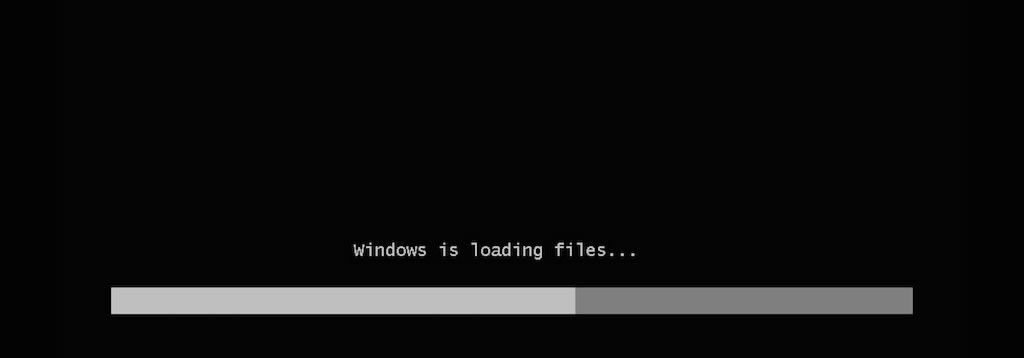 Screenshot of Windows is loading files